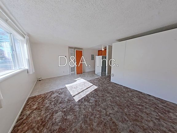 2nd image of 425 SW 9th St