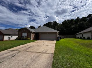 3447 Jeanne Ln, Hueytown, AL 35023