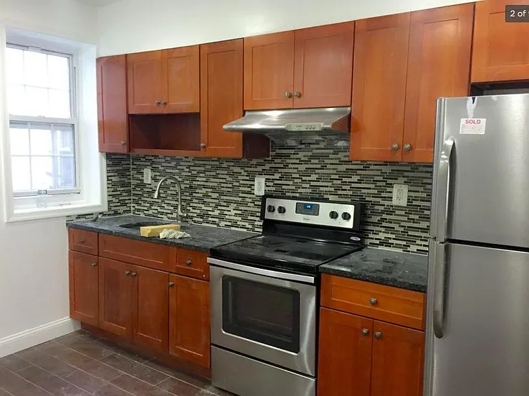 1605 Parrish St #2 — Photo 2
