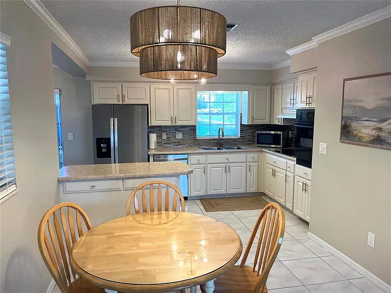 6650 Hickorywood Ln #6650 — Photo 6