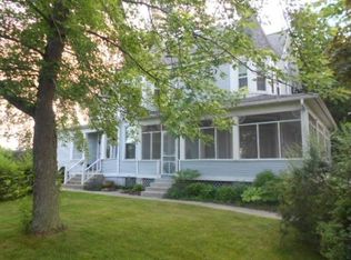 806 Prospect Ave, Portage, WI 53901