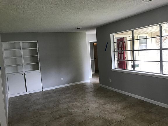 Living room with lovely built ins!