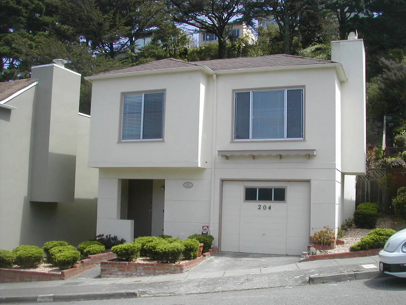 204 Dellbrook Avenue — Photo 1