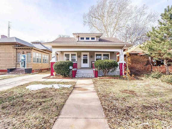 3rd image of 948 Highland Ave