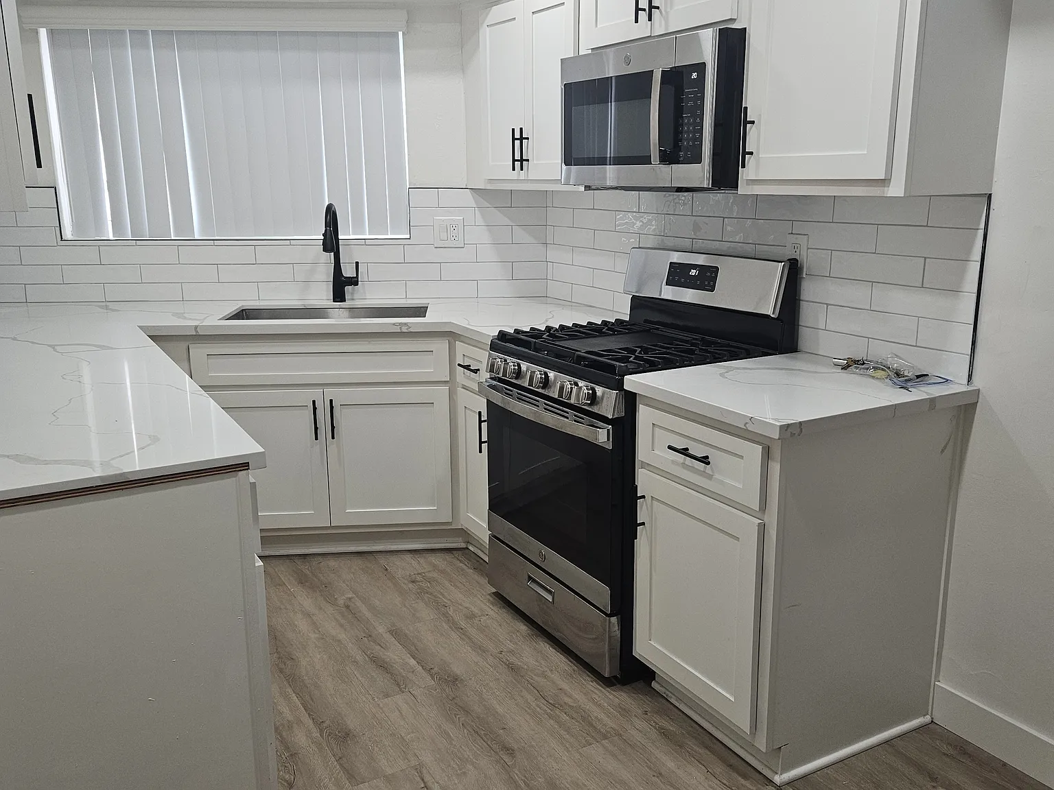 1 bed, 600 sqft, $1,925 — Photo 2