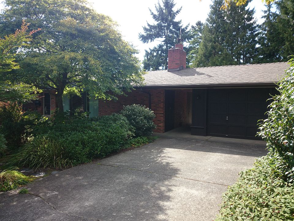 2nd image of 7001 31st Ave NE