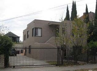 695 34th St, Oakland, CA 94609