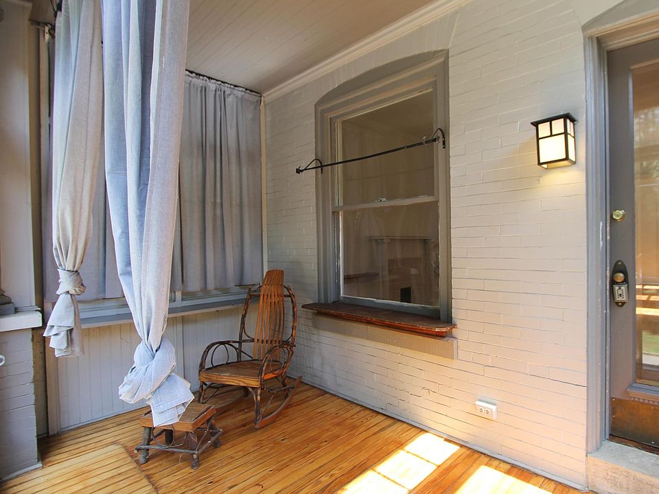 1st image of 8129 Roanoke St