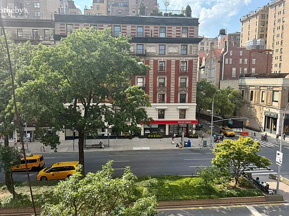 3rd image of 2274 Broadway APT 3D