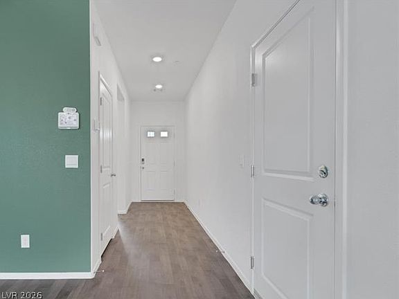 3rd image of 364 Larksong Ave