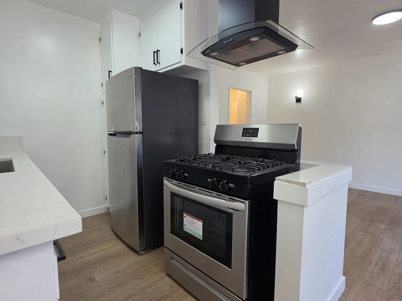 6315 Cherry Ave — Photo 3