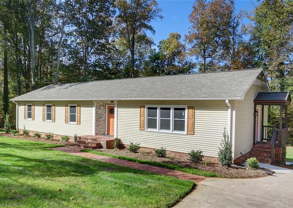 1st image of 531 Park Ln