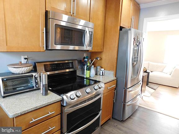 3rd image of 6421 Inwood Dr Unit 1