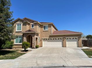 2329 S Rogers Ln, Fresno, CA