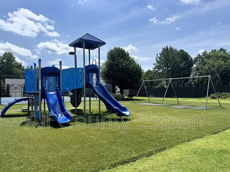 4318 Shillham Ct — Photo 27