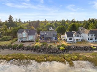 314 Harbor View Loop SE, Ocean Shores, WA 98569