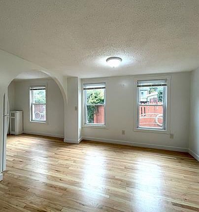 4th image of 108 Brookside Ave APT 1