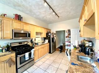 25 Mount Vernon St, Somerville, MA 02145