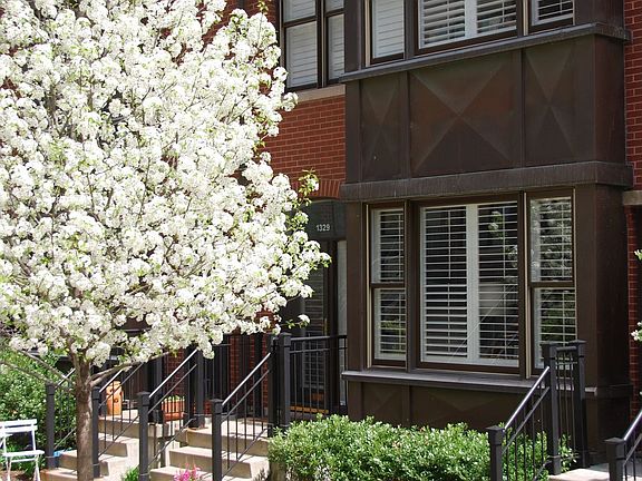 Courtyard View