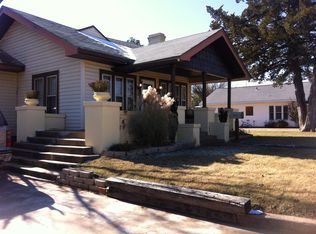 222 W 8th Ave, Bristow, OK 74010