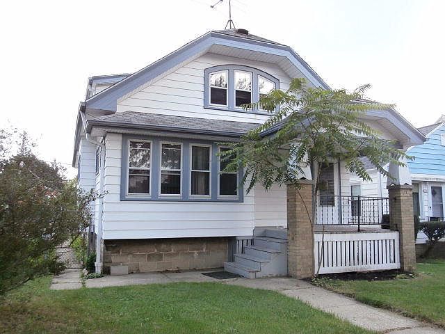 1st image of 2305 E Vollmer Ave
