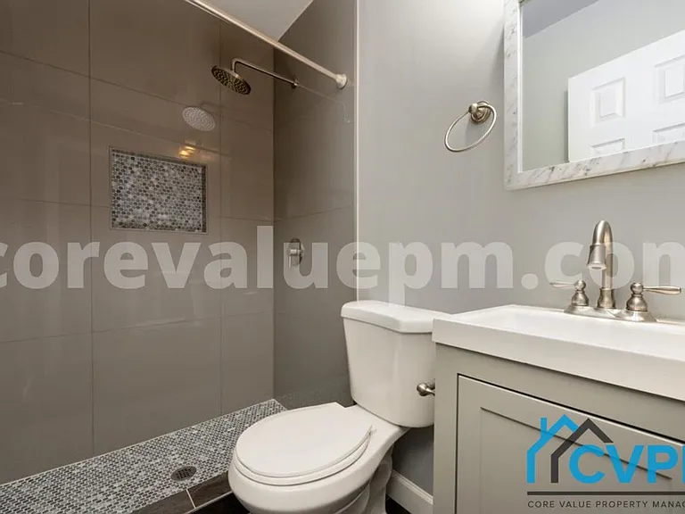1617 Mount Airy Ct — Photo 16