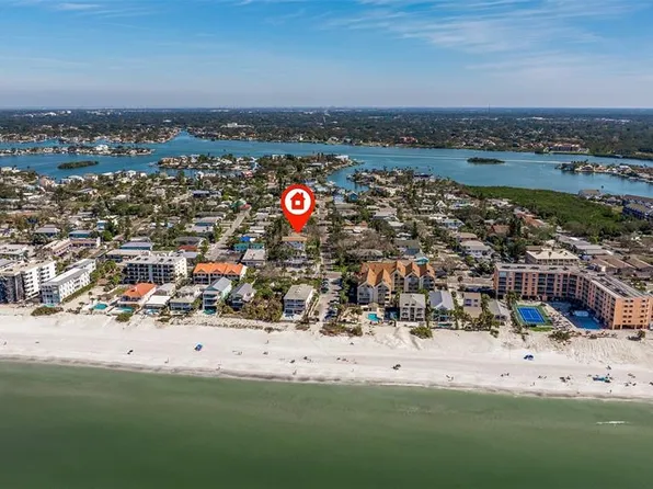 114 12th Ave #8, Indian Rocks Beach, FL 33785