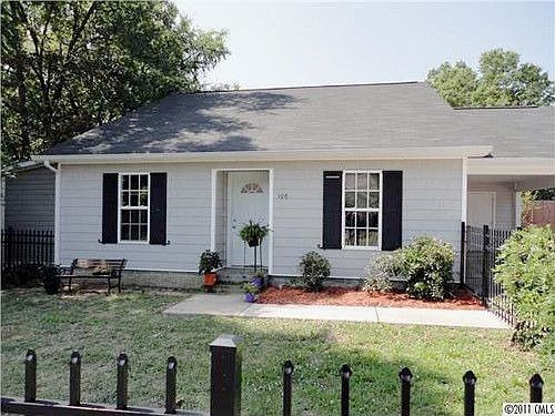 Out mutch Now Pine Needles! 