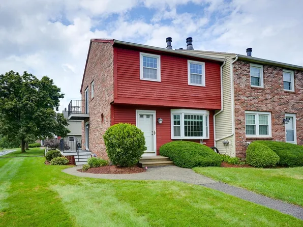 39 Prescott Dr #C9, North Chelmsford, MA 01863
