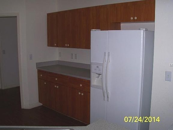 4th image of 7000 Summit Cir
