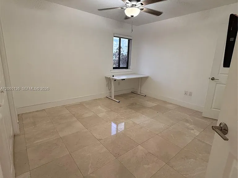 8881 SW 28th St — Photo 33