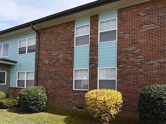 2nd image of 2206 Adair Dr NE APT 3