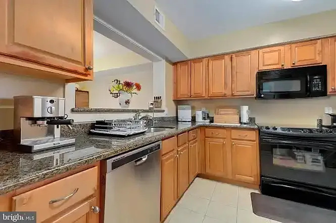 3179 Summit Square Dr #2-B3 — Photo 11