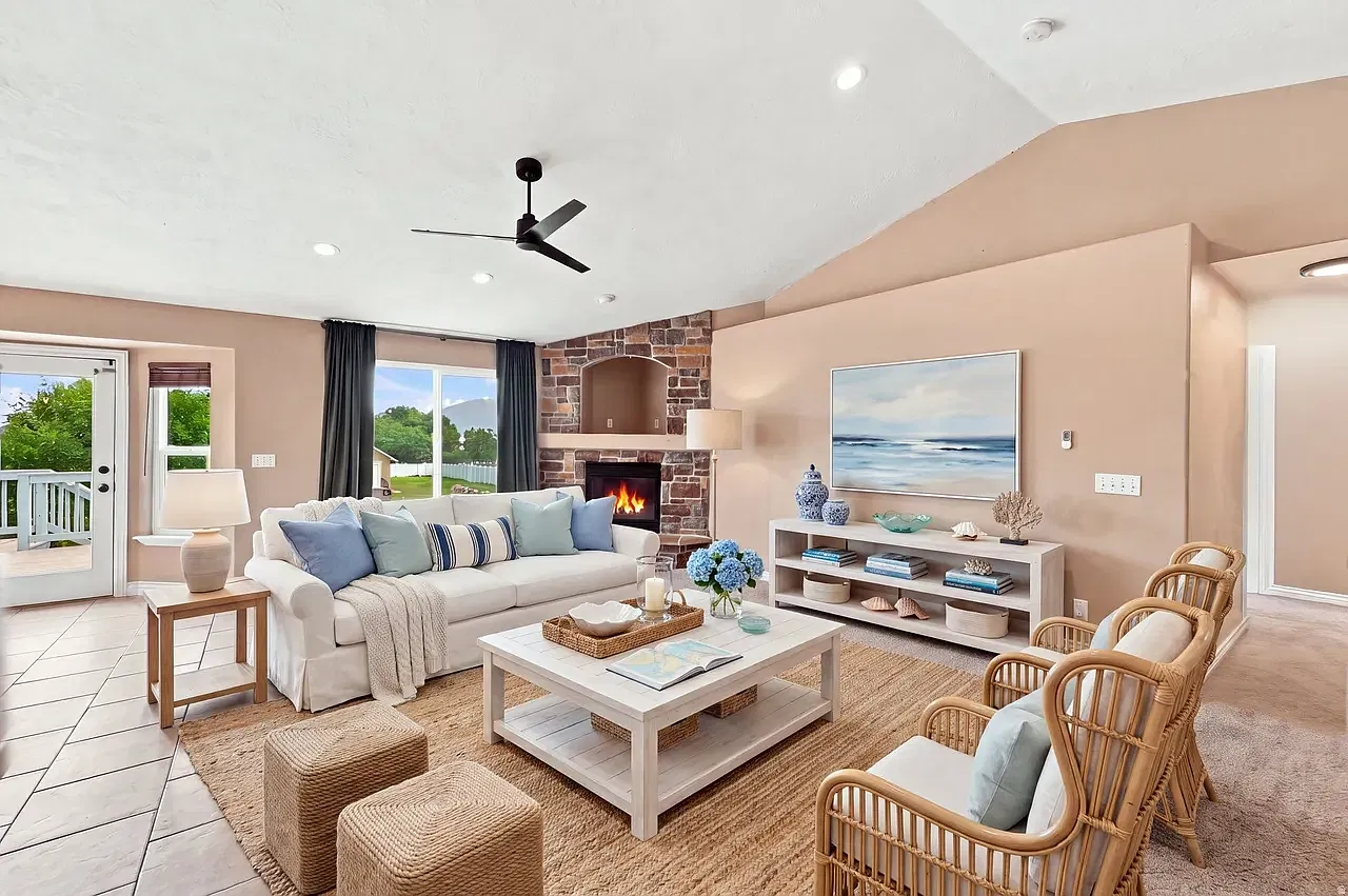 5 bed, 3000 sqft, $3,300 — Photo 1