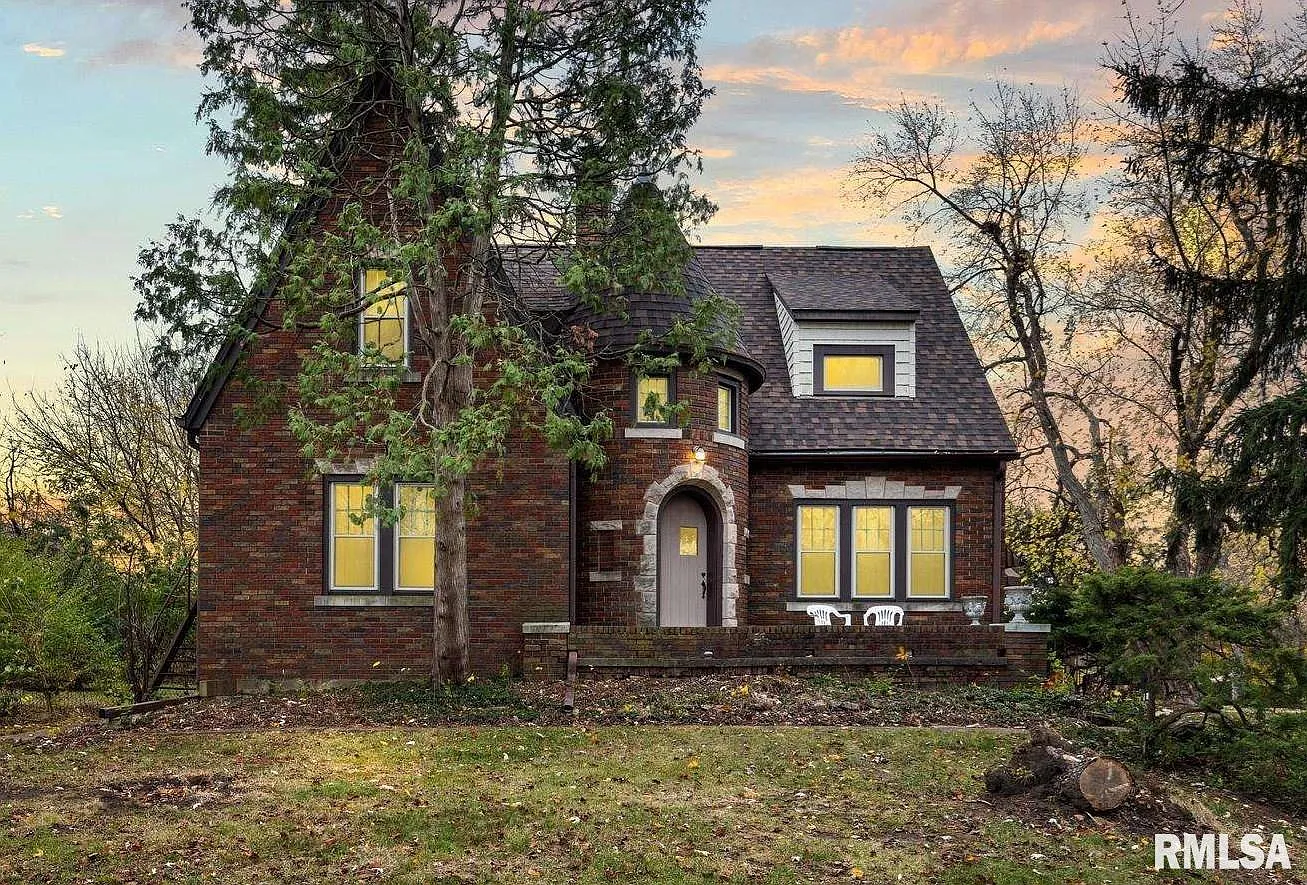 2032 W Glen Ave photo 1