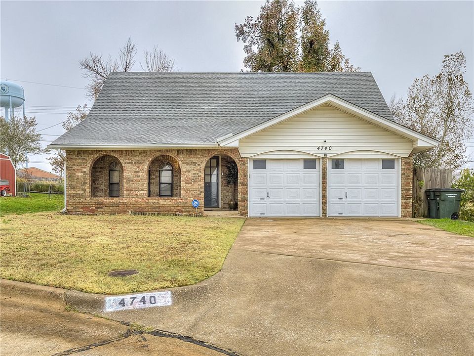 1st image of 4740 Crest Pl