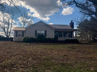 1090 Highway 72, Cherokee, AL 35616