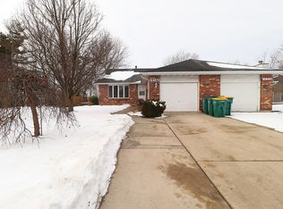 15326 S Sunshine Cir, Plainfield, IL 60544