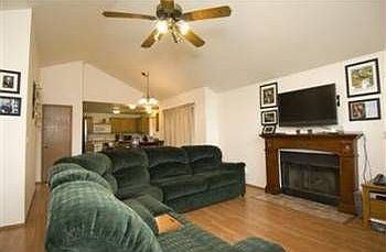 3rd image of 2513 NE Sheffield Pl