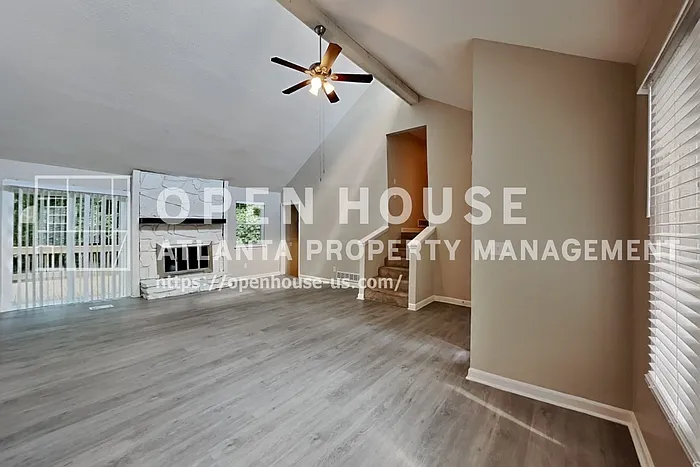 4 bed, 3.0 bath, 2189 sqft, $2,640 — Photo 4