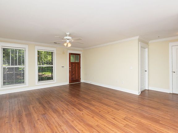 4th image of 1720 Treetop Dr #1930-102