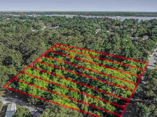 700 Wayne Ave, Pensacola, FL 32507