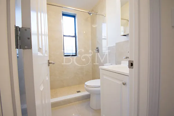 Rented by Brick&Mortar | media 36