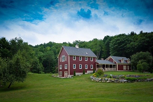 2nd image of 175 Flanders Rd