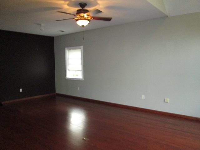 1st image of 50 Stobe Ave