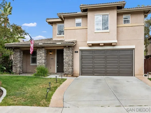 379 Edgewater Dr, San Marcos, CA 92078