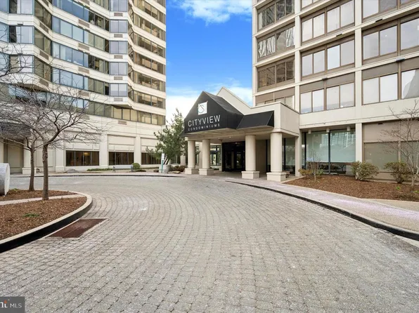 2001 Hamilton St APT 1221, Philadelphia, PA 19130