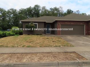 3436 Arrowhead St, Eugene, OR 97404