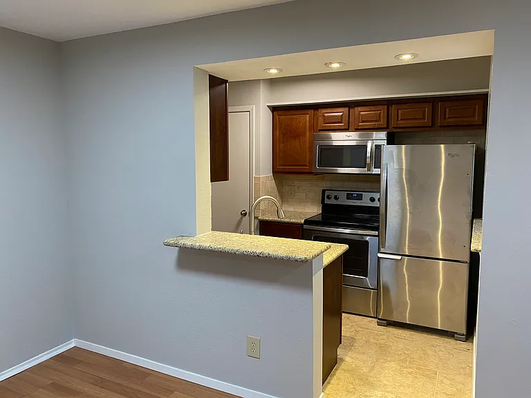 5150 Amesbury Dr #222 — Photo 5