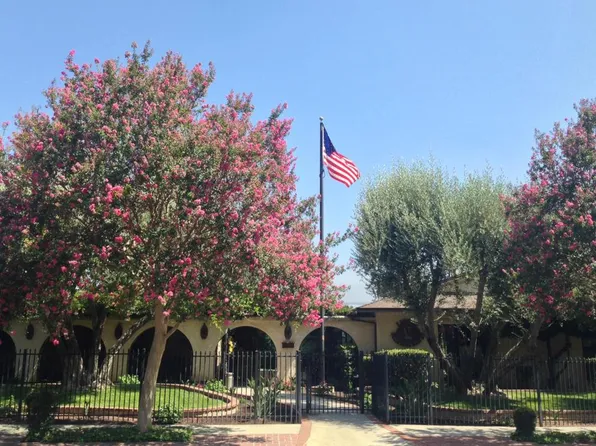 1642 W 27th St, San Bernardino, CA 92407